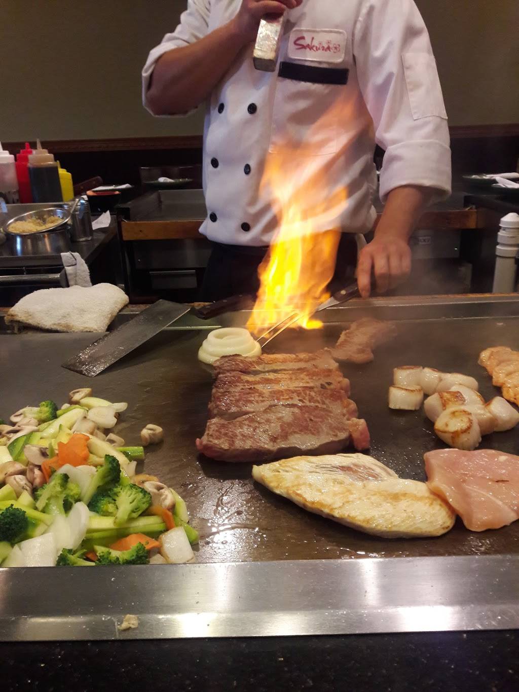 Sakura Japanese Steak House | restaurant | 544 Straits Turnpike, Watertown, CT 06795, USA | 8604176010 OR +1 860-417-6010