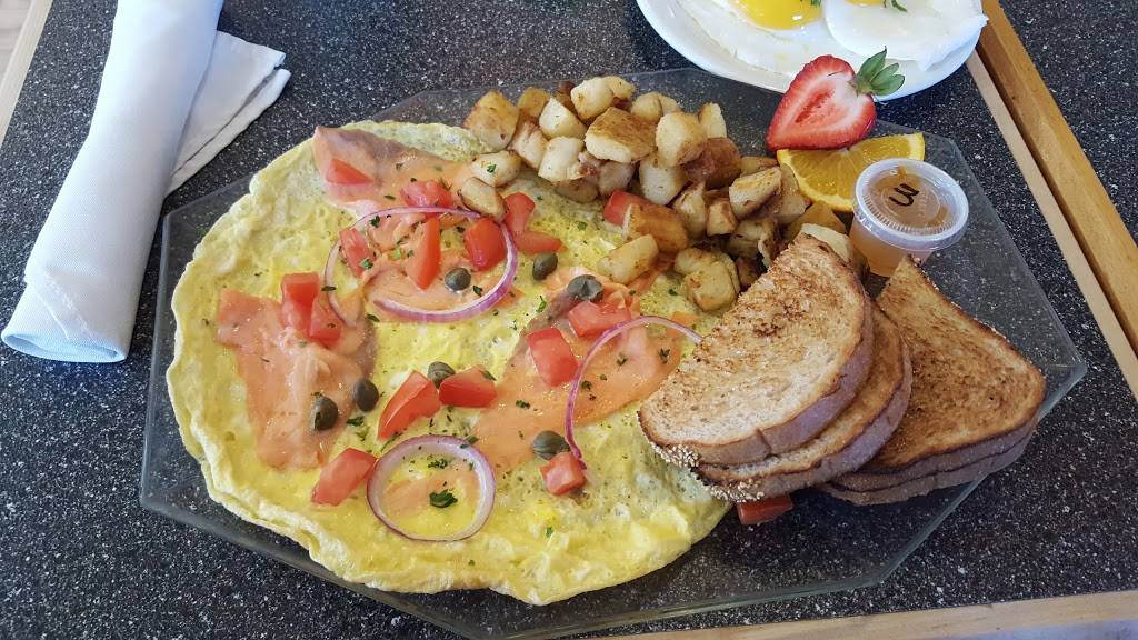 Eggcitement Bistro | restaurant | 16 Nelson St W, Meaford, ON N4L 1R1, Canada | 5195381968 OR +1 519-538-1968