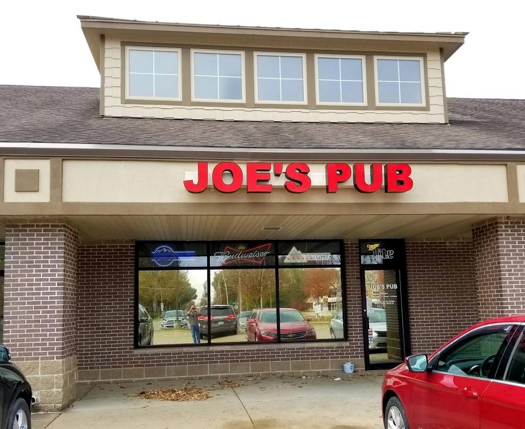 Joes Pub | restaurant | 5500 Merle Hay Rd Suite D, Johnston, IA 50131, USA | 5157270524 OR +1 515-727-0524