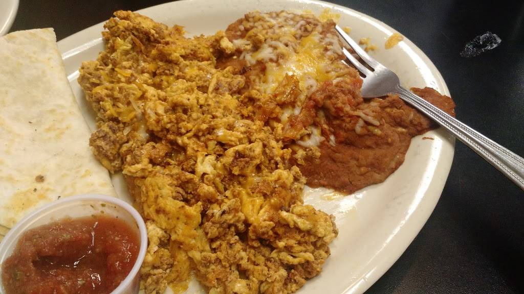 Sahuaro Cafe | restaurant | 12142 N Rancho Vistoso Blvd, Oro Valley, AZ 85755, USA | 5202973258 OR +1 520-297-3258