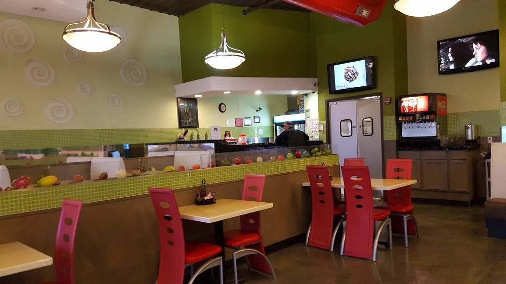 Thai Basil | restaurant | 2705 N Dirksen Pkwy, Springfield, IL 62702, USA | 2175257777 OR +1 217-525-7777