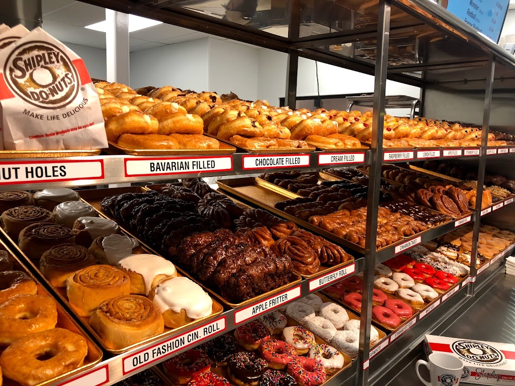 Shipley Do-Nuts | bakery | 240 S Saginaw Blvd Site 100, Saginaw, TX 76179, USA | 6822245656 OR +1 682-224-5656