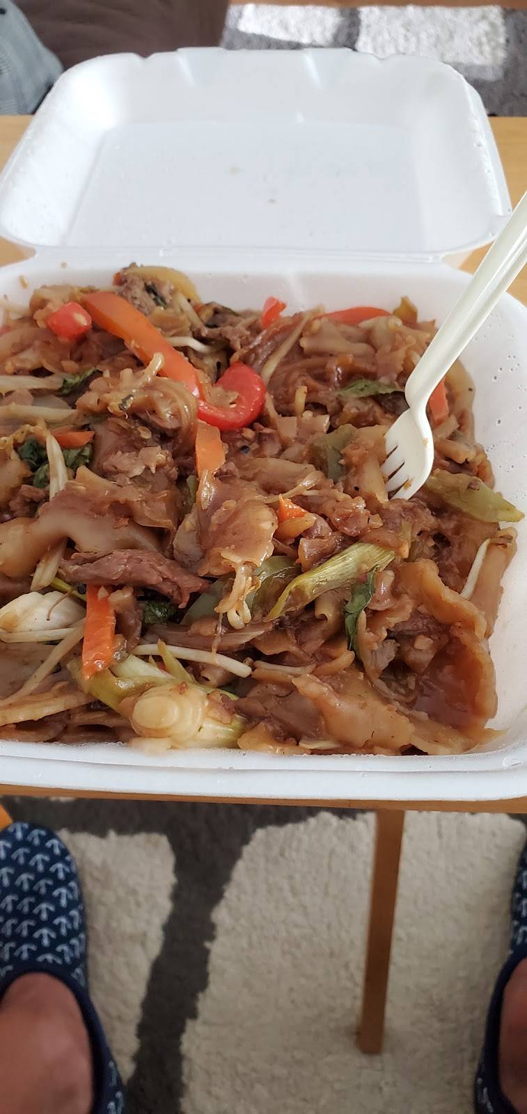 Aloy Dee Thai Cuisine | restaurant | 925 N Bay St, Eustis, FL 32726, USA | 3527089403 OR +1 352-708-9403