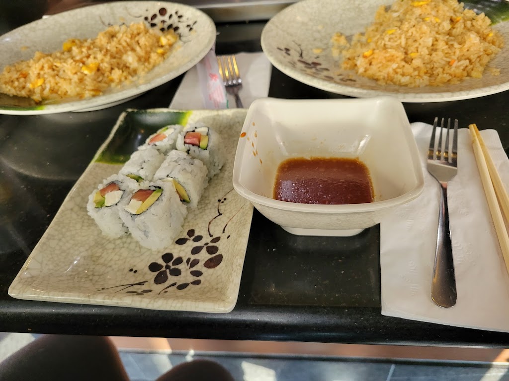 Sakura Hibachi Steakhouse & Sushi Bar | restaurant | 3370 State St #8, Salt Lake City, UT 84115, USA | 8014668888 OR +1 801-466-8888