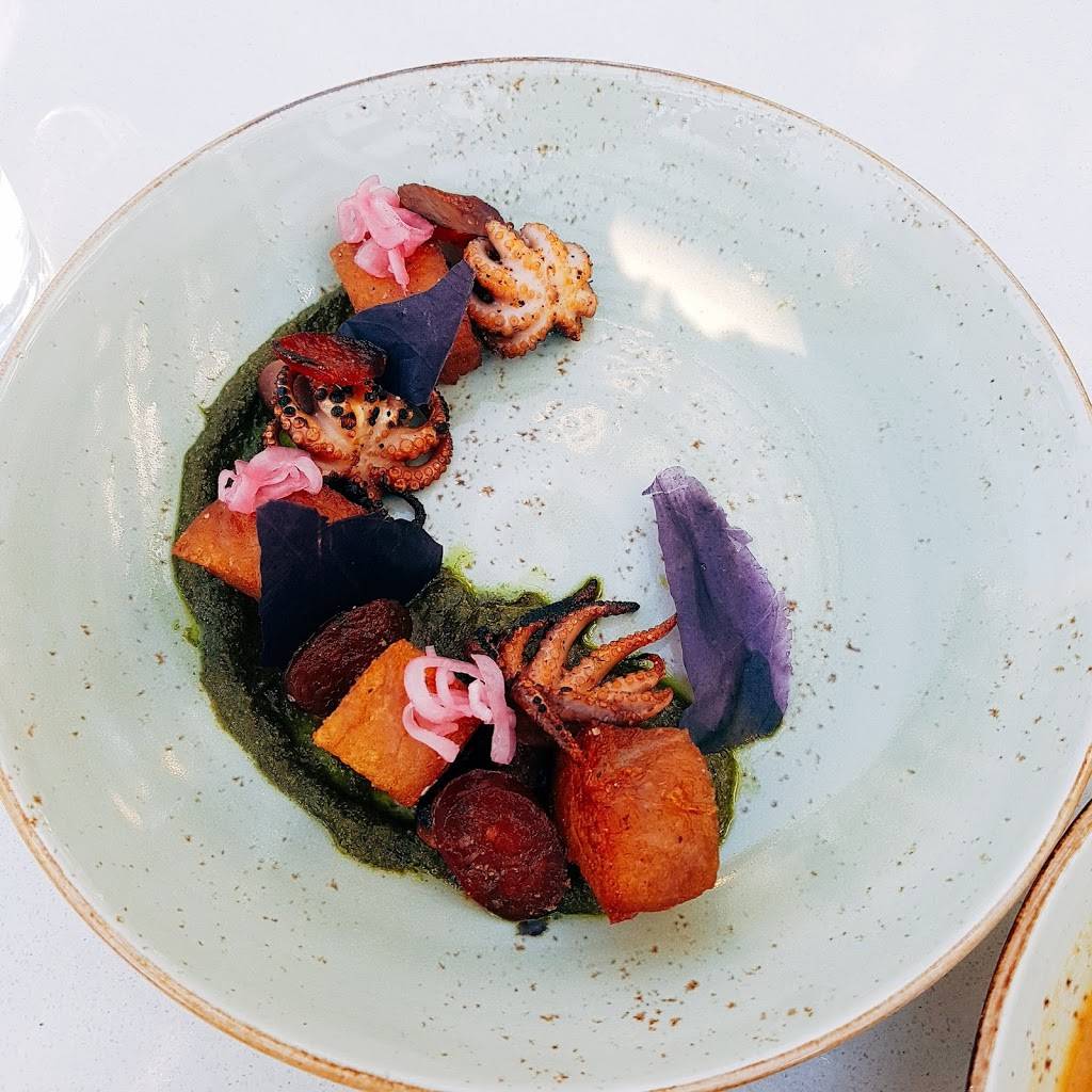 The Wilcox Gastropub | restaurant | 30 Eglinton Ave W, Mississauga, ON L5R 3E7, Canada | 9055681122 OR +1 905-568-1122