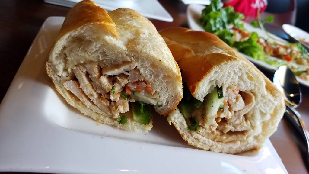 Vy - Sushi Bar & Asian Fine Dining | restaurant | 9964 S Twenty Mile Rd, Parker, CO 80134, USA | 3038407900 OR +1 303-840-7900