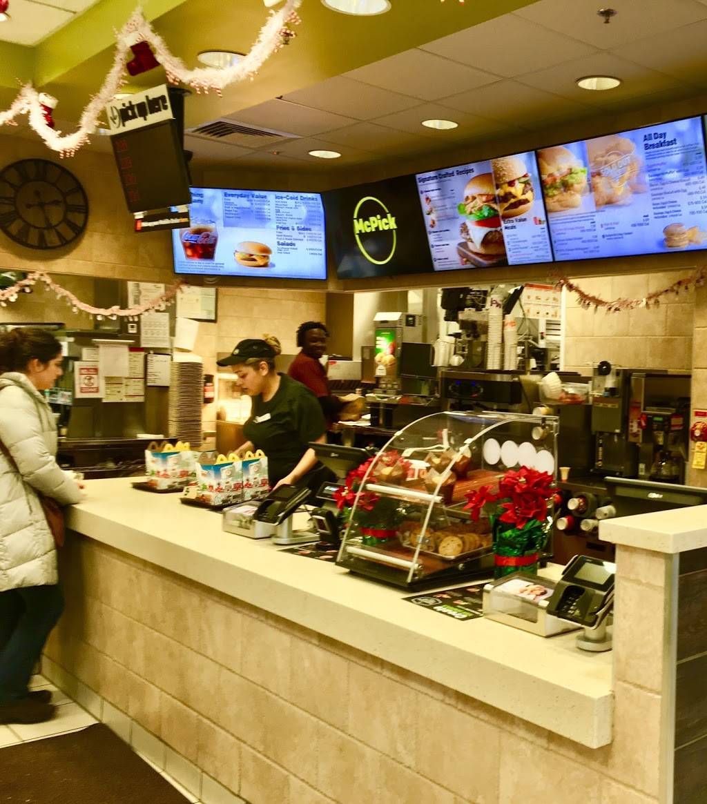 McDonalds | cafe | 626 N Harlem Ave, River Forest, IL 60305, USA | 7087715189 OR +1 708-771-5189