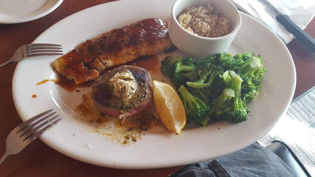 OCharley’s Restaurant & Bar | restaurant | 4765 Valley View Blvd NW, Roanoke, VA 24012, USA | 5405639870 OR +1 540-563-9870