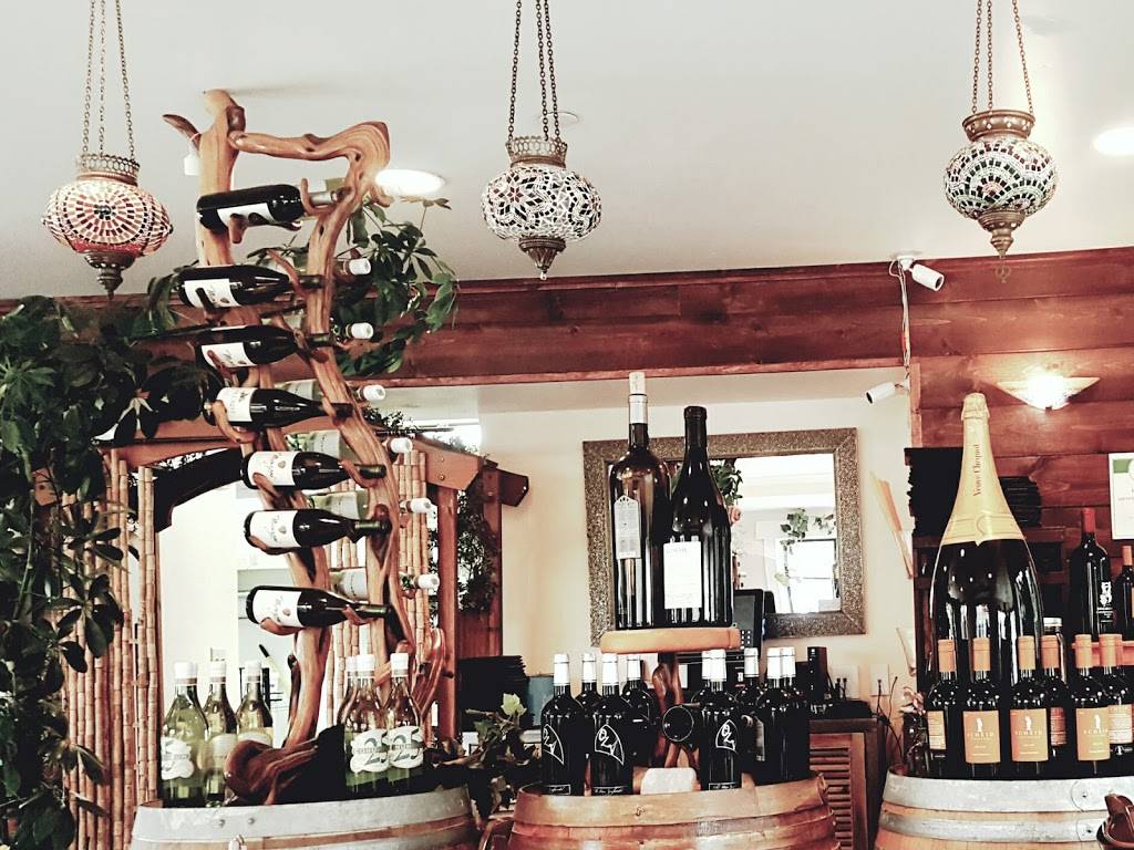 Treehouse Café | restaurant | San Carlos St, Carmel-By-The-Sea, CA 93921, USA | 8316261111 OR +1 831-626-1111