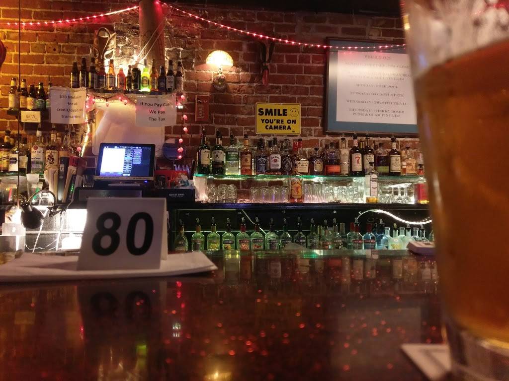 The Hideaway Bar & Grill | restaurant | 2565 Franklin Blvd, Sacramento, CA 95818, USA | 9164551331 OR +1 916-455-1331