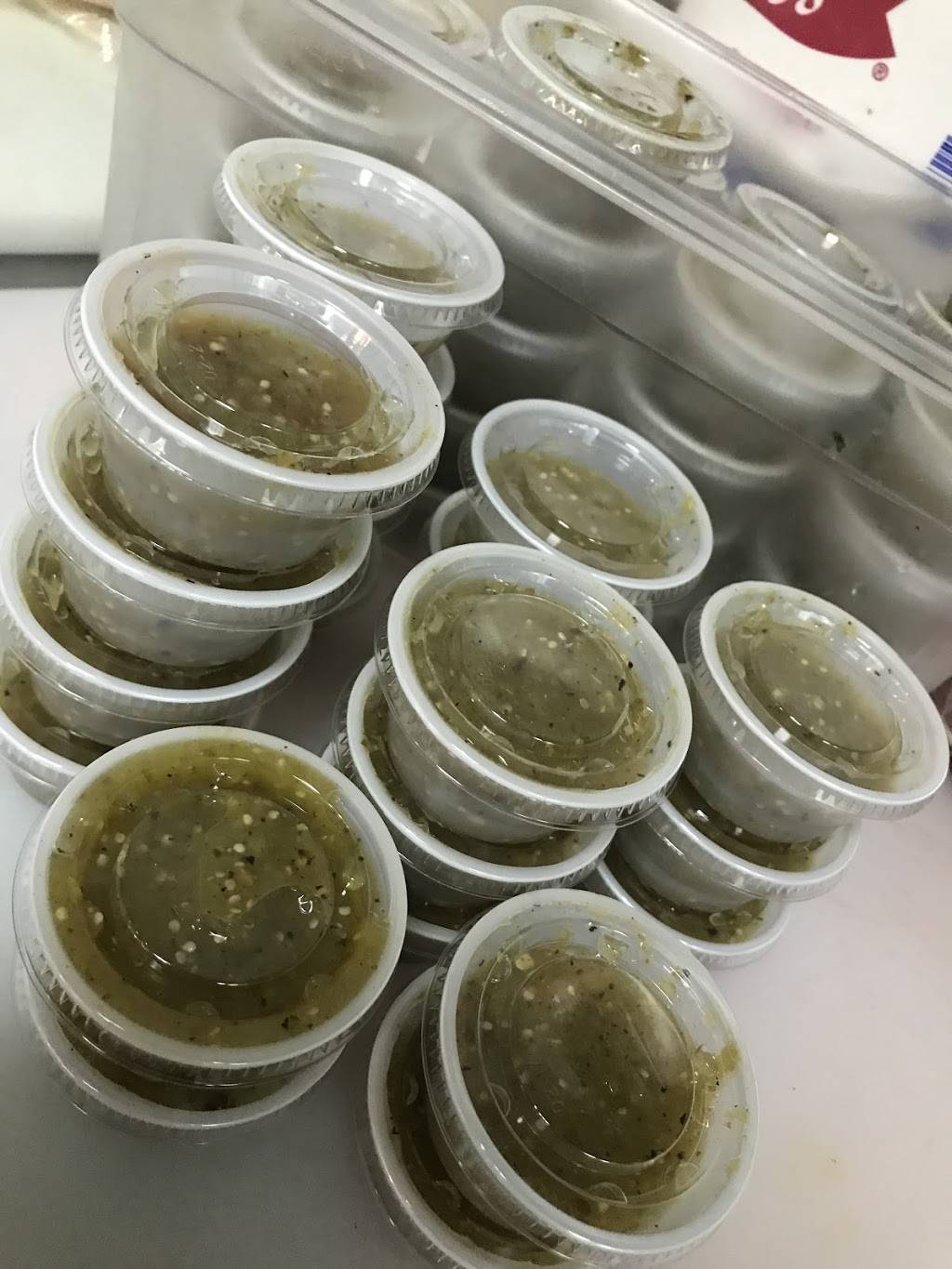 Taqueria Jalisco | restaurant | 14055 FL-40, Ocala, FL 34481, USA | 3524653551 OR +1 352-465-3551