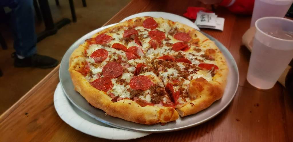 Little Italy Pizzeria | restaurant | 129 E Magnolia Ave, Auburn, AL 36830, USA | 3348216161 OR +1 334-821-6161