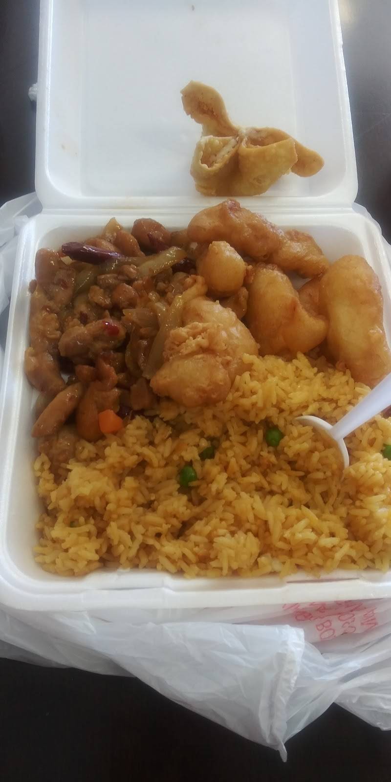 China Go Grill | restaurant | 1230 S Rock Rd, Wichita, KS 67207, USA | 3166528889 OR +1 316-652-8889