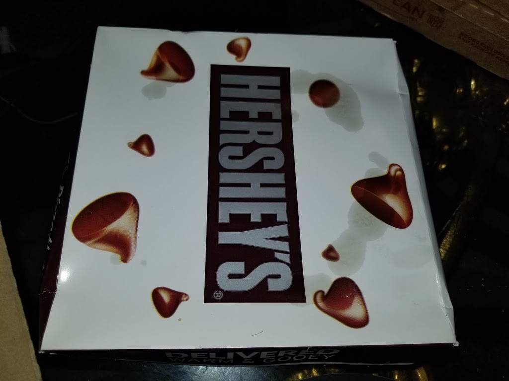 Pizza Hut | restaurant | 3712 N Prospect Rd, Peoria, IL 61616, USA | 3096821199 OR +1 309-682-1199