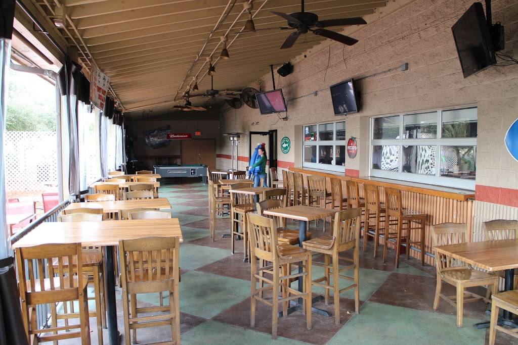 Varsity Club Sports Bar Trinity | restaurant | 3523 Little Rd, New Port Richey, FL 34655, USA | 7272322945 OR +1 727-232-2945