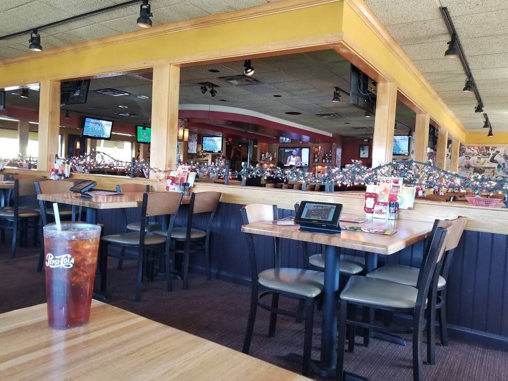 Applebees Grill + Bar | restaurant | 1517 E Bert Kouns Industrial Loop, Shreveport, LA 71105, USA | 3187959595 OR +1 318-795-9595