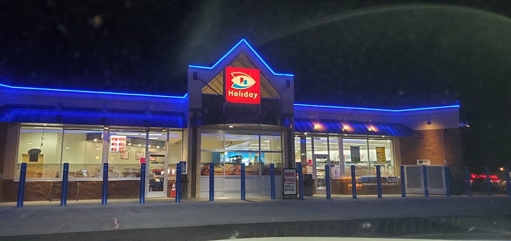 Holiday Stationstores | cafe | 11430 Jefferson Ct, Champlin, MN 55316, USA | 7633239642 OR +1 763-323-9642