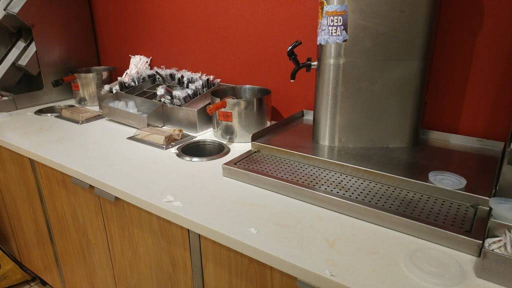 Wendys | restaurant | 353 W 200 N, Kaysville, UT 84037, USA | 8015931668 OR +1 801-593-1668