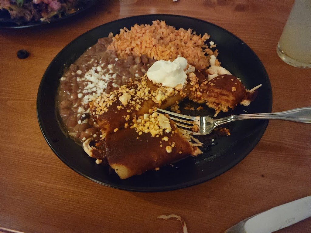 Alebrije | restaurant | 401 S Linn St, Iowa City, IA 52240, USA | 3195691083 OR +1 319-569-1083