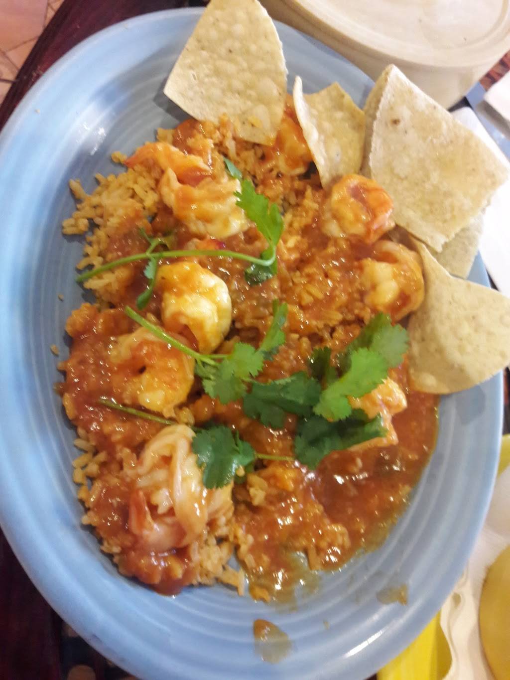 Santiagos Mexican Restaurant | restaurant | 24 Calendar Avenue, La Grange, IL 60525, USA | 7083540700 OR +1 708-354-0700