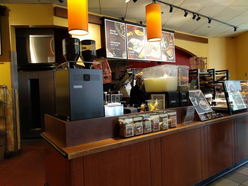 Panera Bread | cafe | 1196 W Boughton Rd, Bolingbrook, IL 60440, USA | 6302265823 OR +1 630-226-5823