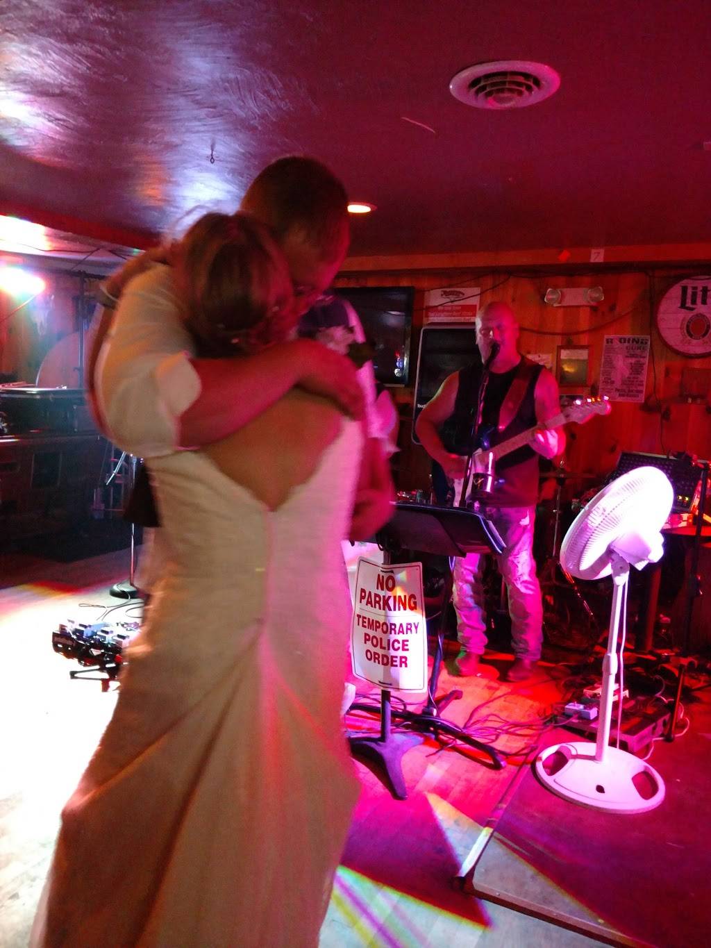 Longhorn Corral | restaurant | 930 New Castle Rd, Butler, PA 16001, USA | 7248652272 OR +1 724-865-2272