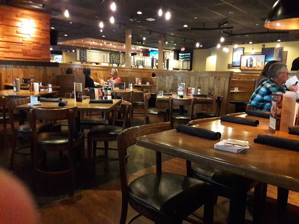 Outback Steakhouse | restaurant | 1113 Nimmo Pkwy, Virginia Beach, VA 23456, USA | 7575638034 OR +1 757-563-8034