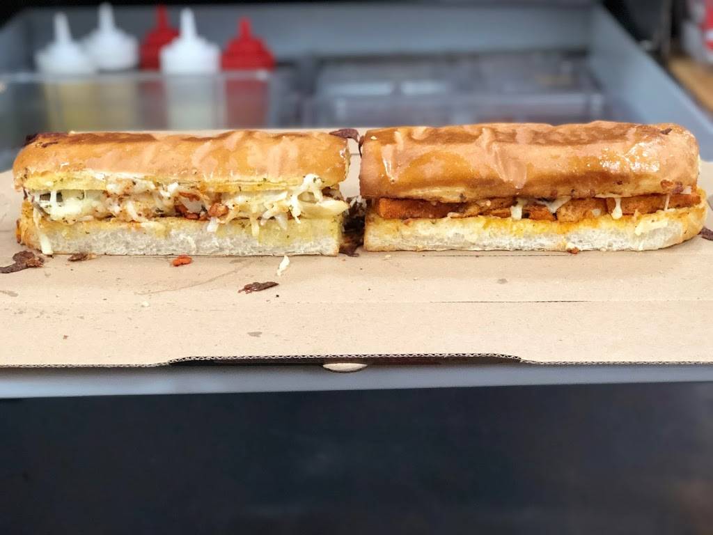 Bellacinos Pizza & Grinders | restaurant | 800 Brown Rd, Auburn Hills, MI 48326, USA | 2483914900 OR +1 248-391-4900