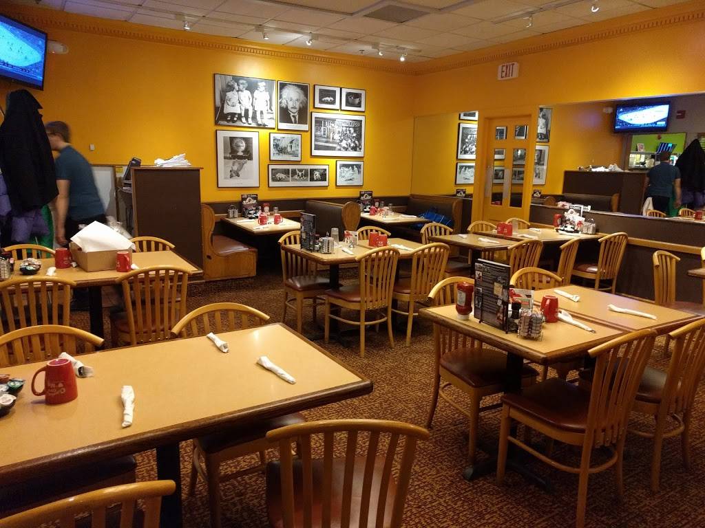 Colonial Cafe - Naperville | restaurant | 8 W Gartner Rd, Naperville, IL 60540, USA | 6304207722 OR +1 630-420-7722