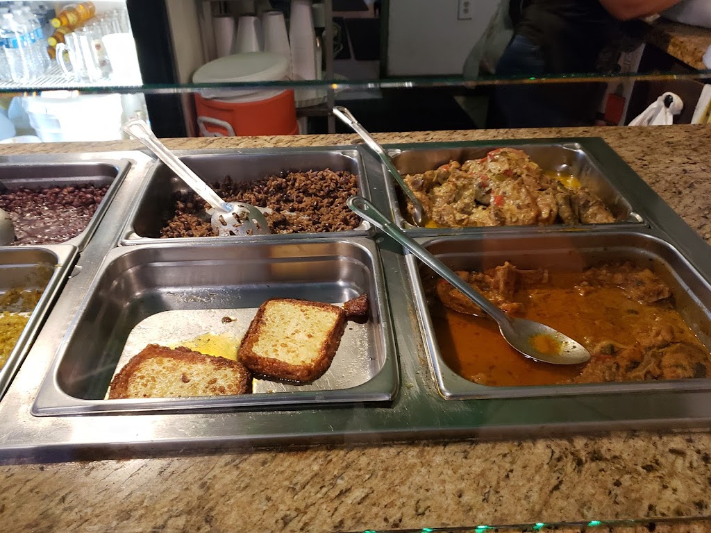 Gallitos Cafe Restaurant & lounge | restaurant | 2100 NW 36th St, Miami, FL 33142, USA | 7863345577 OR +1 786-334-5577