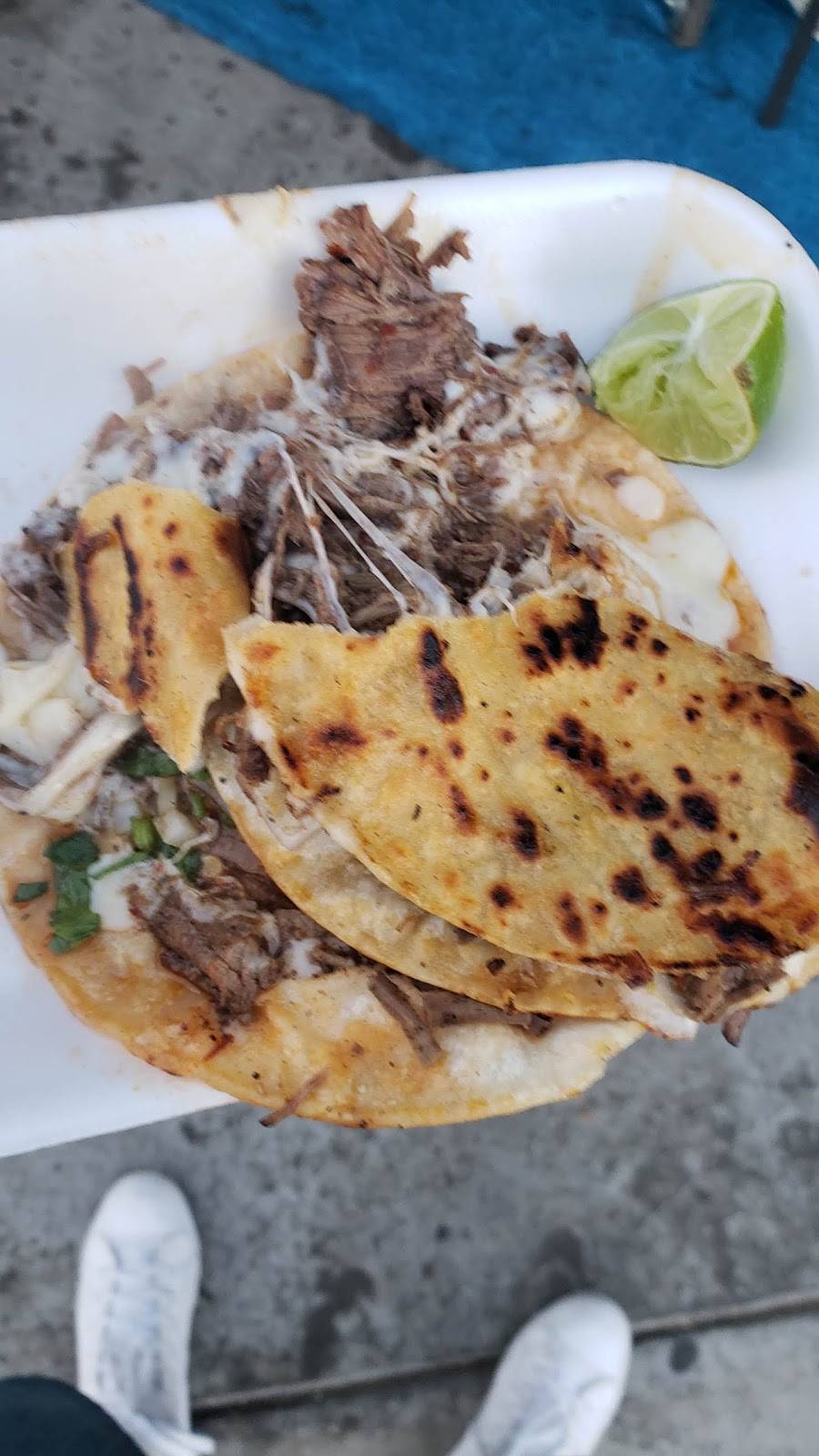 Polk St / Bradley Ave Tacos Y Quesadillas Echas A Mano | restaurant | Sylmar, CA 91342, USA | 3234798557 OR +1 323-479-8557
