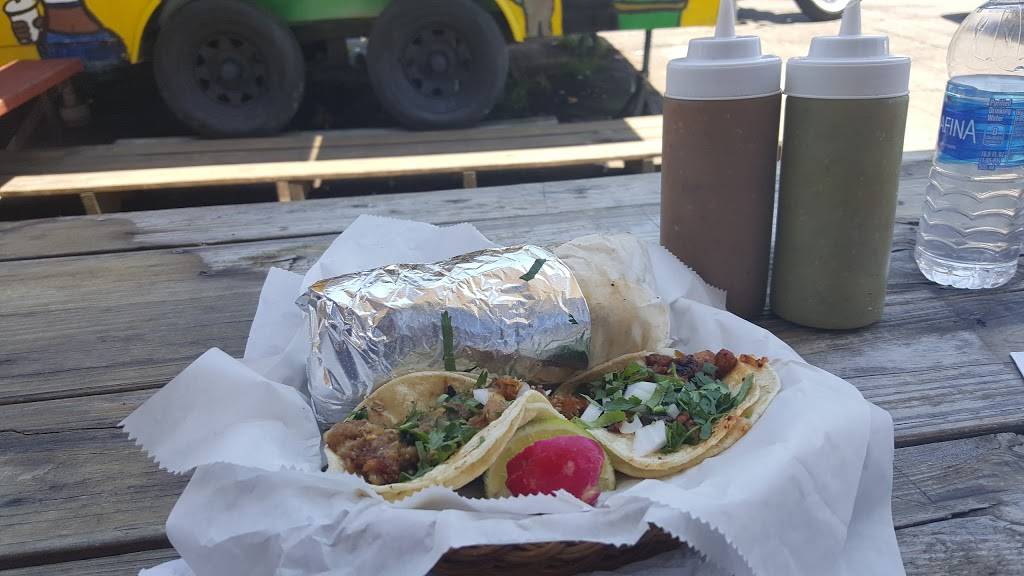 Taqueria Lunas | restaurant | 3312 Lebanon Pike, Hermitage, TN 37076, USA | 6152077206 OR +1 615-207-7206