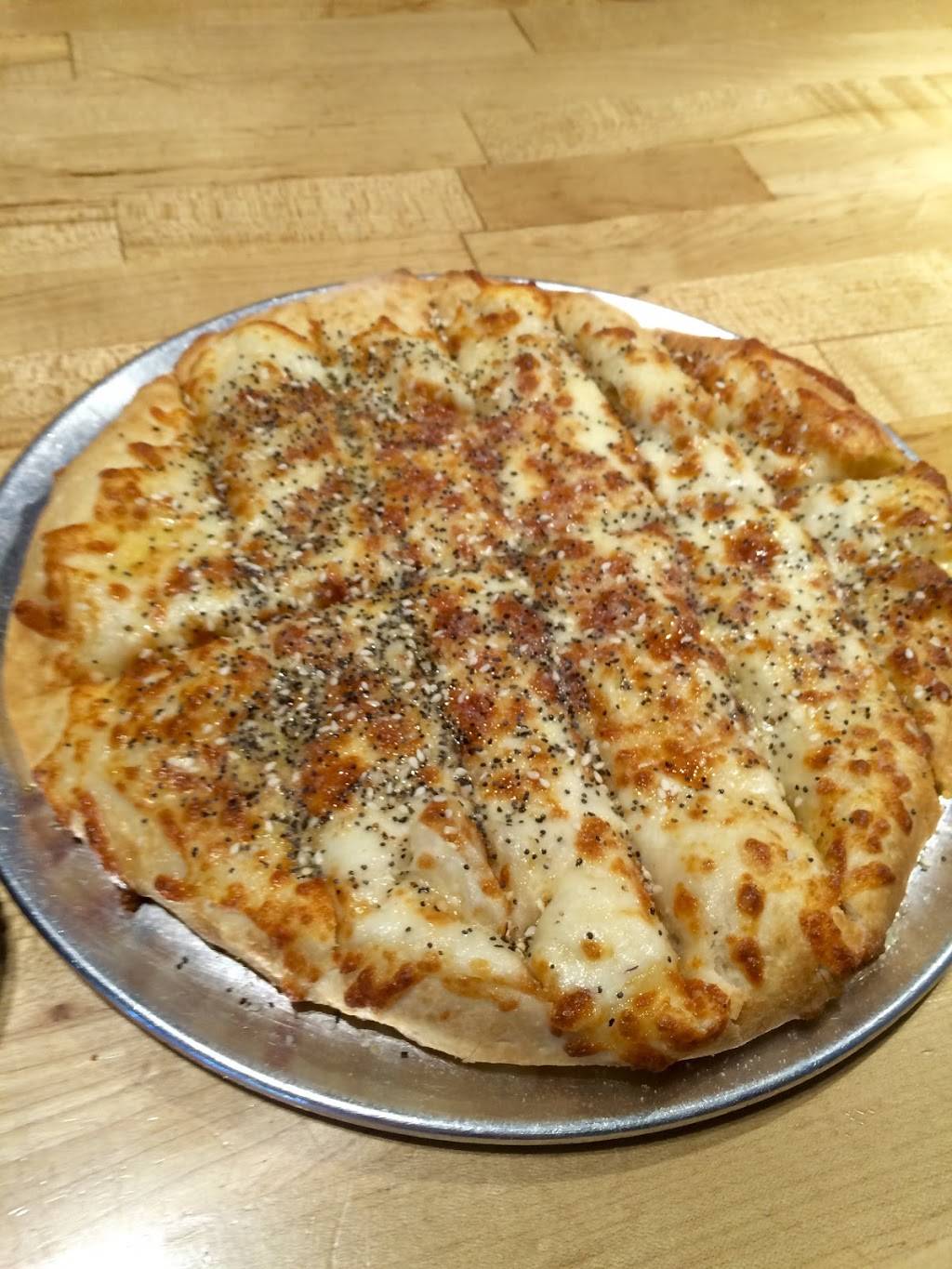 DJS Pizza Pub | restaurant | 3471 Kelly St, Hudsonville, MI 49426, USA | 6166699550 OR +1 616-669-9550