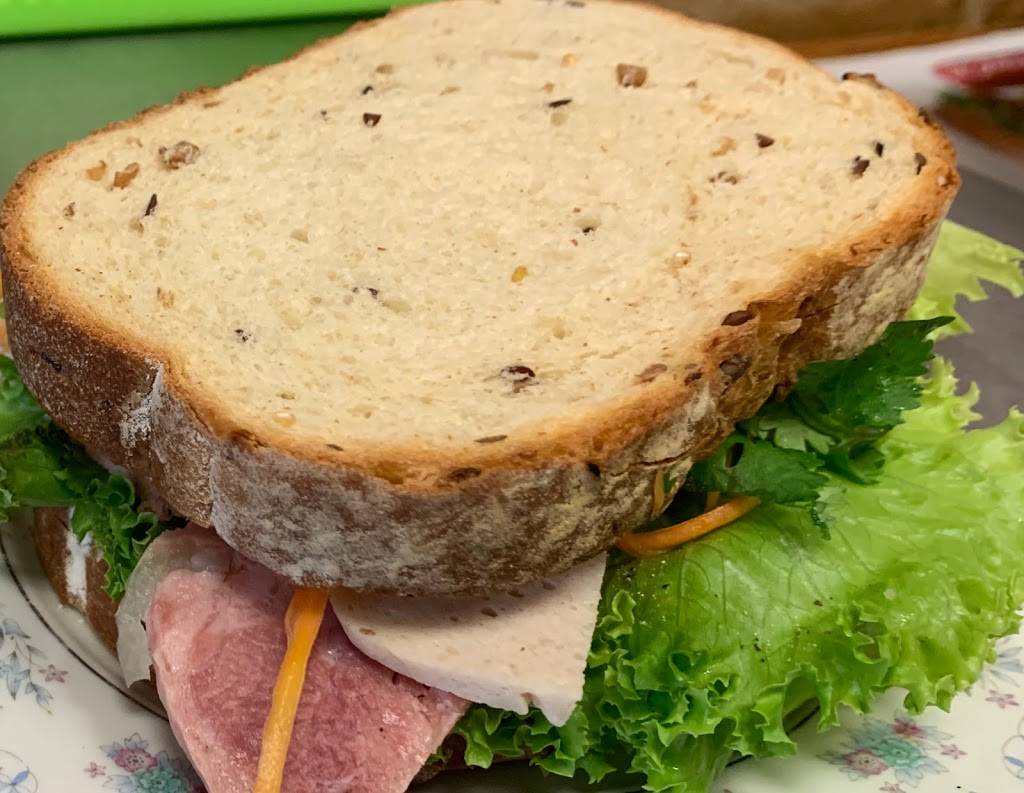 Hannah Subs | restaurant | 9228 Cypress Creek Pkwy, Houston, TX 77064, USA | 8328694902 OR +1 832-869-4902