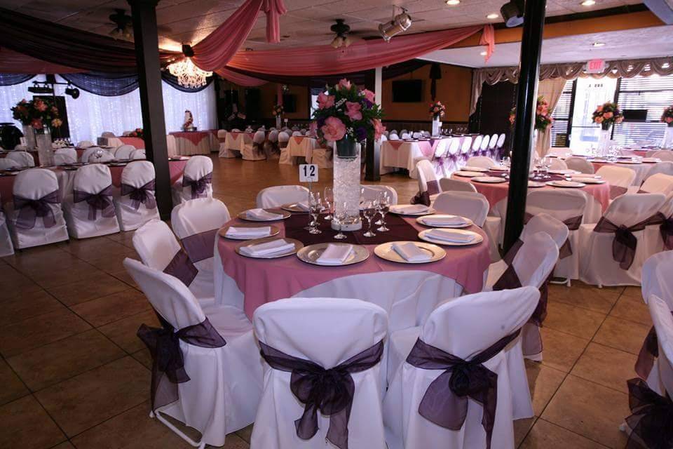 Camino De Guanajuato Restaurant | bakery | 208 W Anaheim St, Wilmington, CA 90744, USA | 3109520887 OR +1 310-952-0887