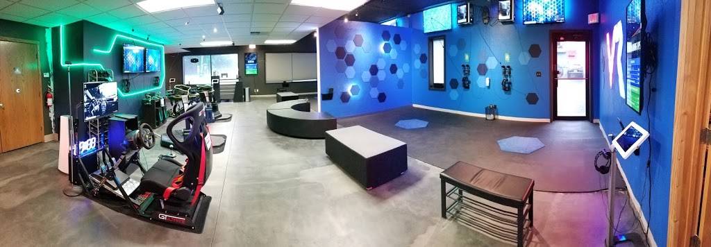 Edge VR Arcade | restaurant | 2642 Packerland Dr, Green Bay, WI 54313, USA | 9203939343 OR +1 920-393-9343