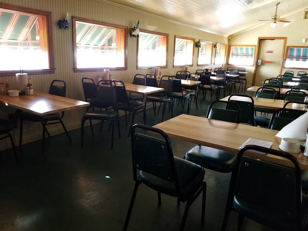 Barbecue Kitchen | restaurant | 1437 Virginia Ave, Atlanta, GA 30337, USA | 4047669906 OR +1 404-766-9906