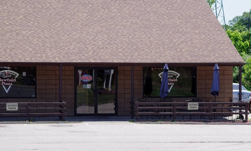 Newfield Pizza | restaurant | 558 Newfield St #4, Middletown, CT 06457, USA | 8607048244 OR +1 860-704-8244