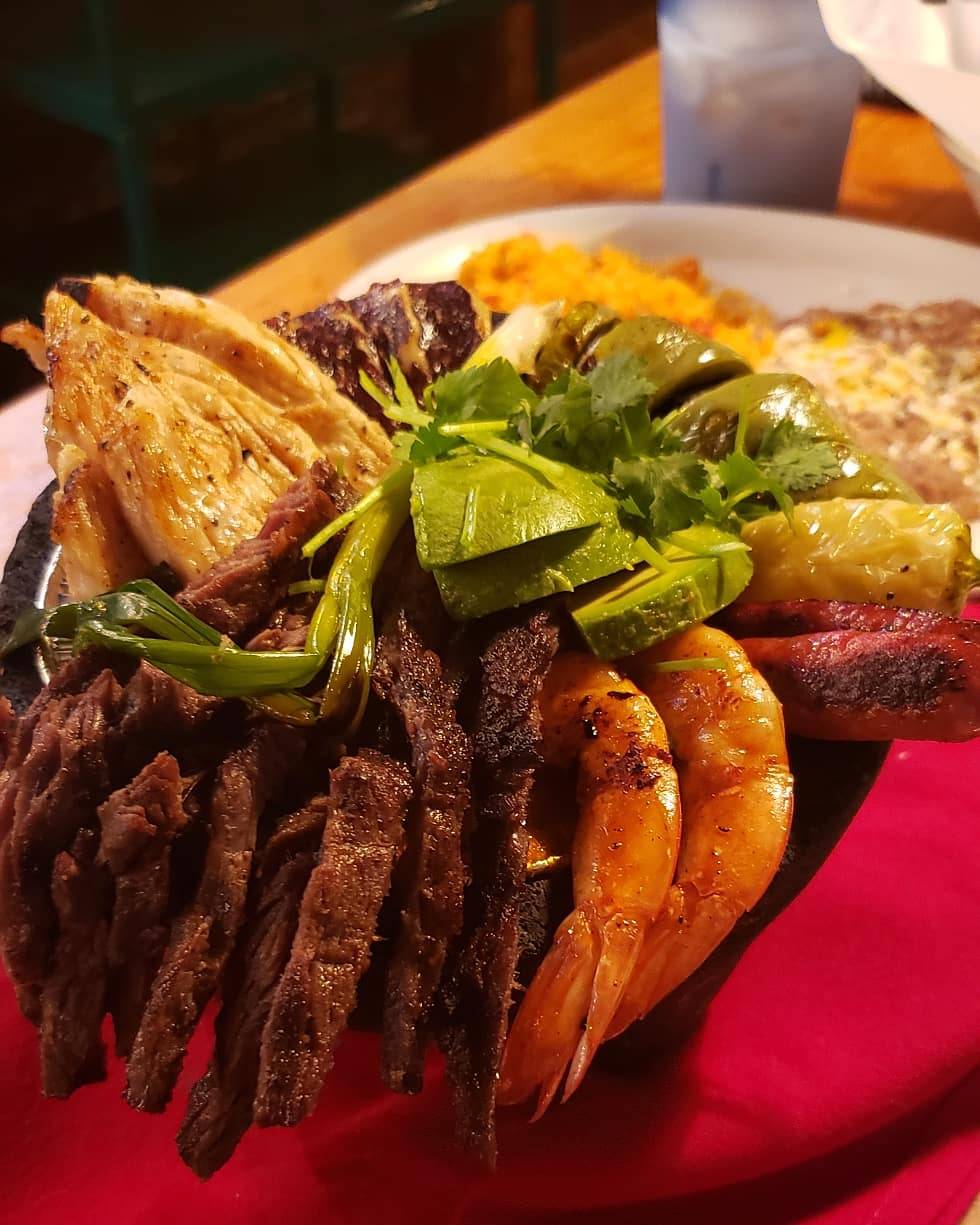 Old Town Mexican Cafe | restaurant | 2489 San Diego Ave, San Diego, CA 92110, USA | 6192933941 OR +1 619-293-3941