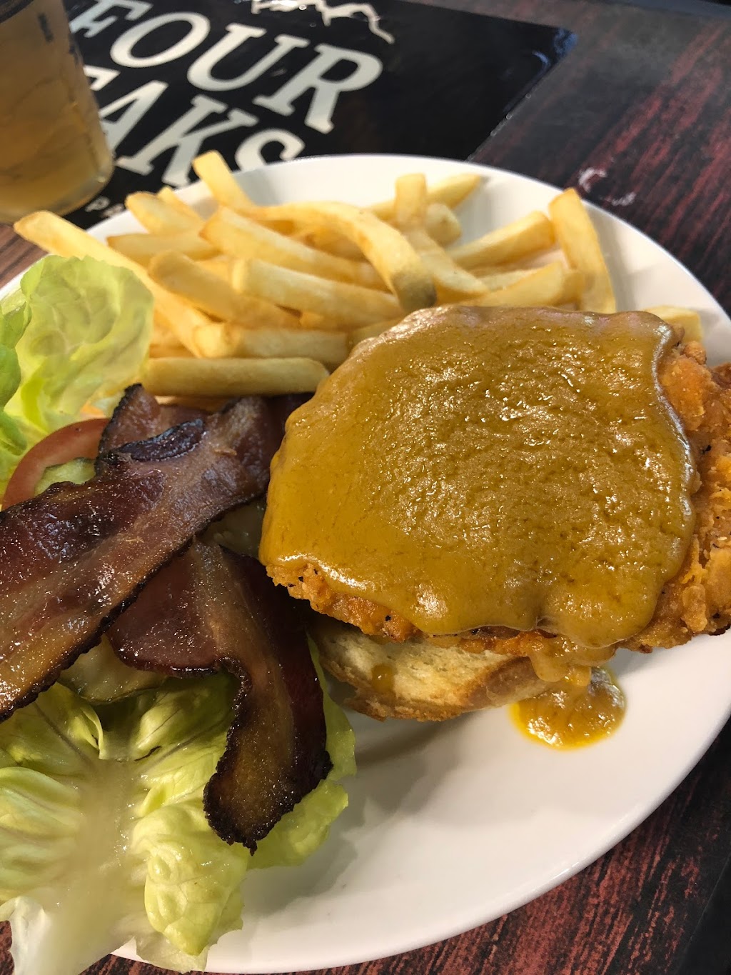 The Draft Room | restaurant | 401 E Jefferson St, Phoenix, AZ 85004, USA | 6024623430 OR +1 602-462-3430