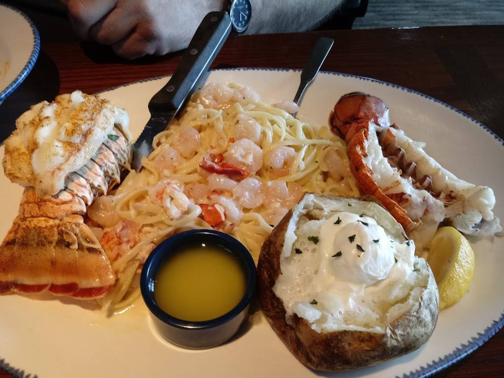 Red Lobster | restaurant | 3009 Brittany Ct, Elkhart, IN 46514, USA | 5742644115 OR +1 574-264-4115