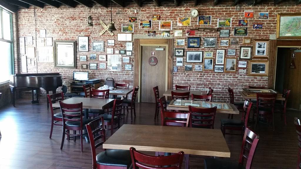 Antuzzis Newcastle Inn | restaurant | 525 Main St, Newcastle, CA 95658, USA | 9168241400 OR +1 916-824-1400