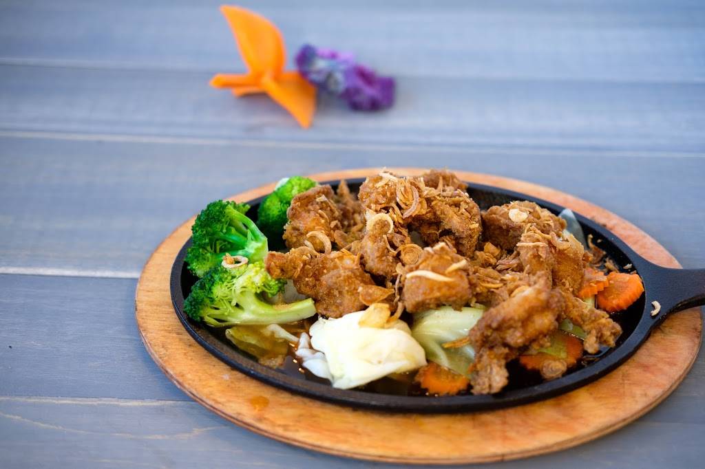 Thai-Am Restaurant | restaurant | 6040 4th St N, St. Petersburg, FL 33703, USA | 7275227813 OR +1 727-522-7813