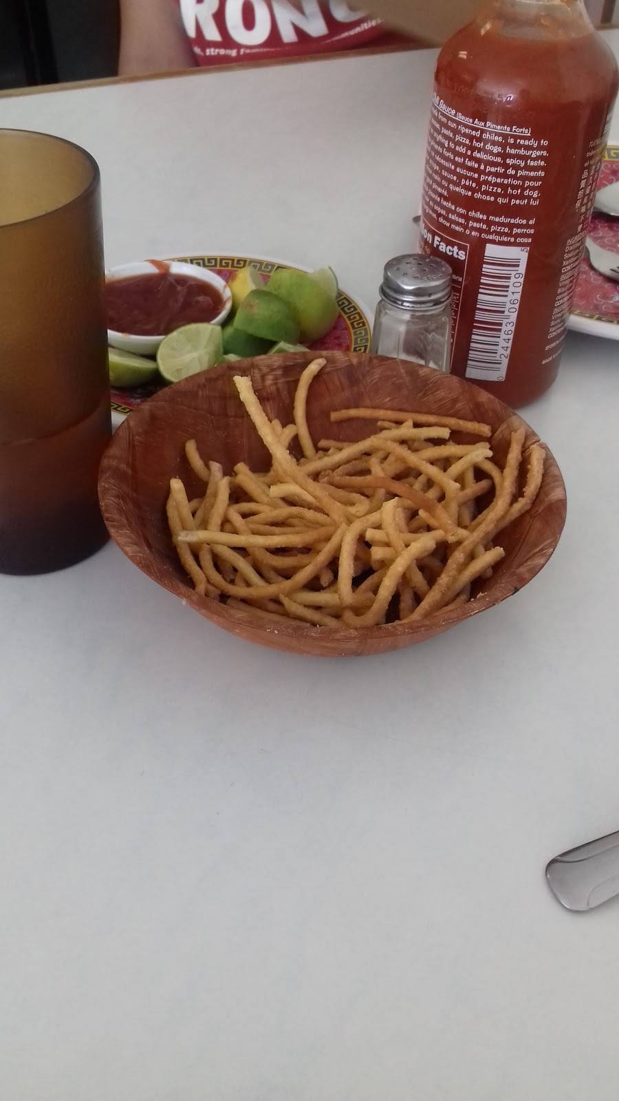 Restaurant Llu-yi | restaurant | Ejido Francisco Villa SN, Buenos Aires Norte, Buenos Aires Nte., 22200 Tijuana, B.C., Mexico | 016647010414 OR +52 664 701 0414