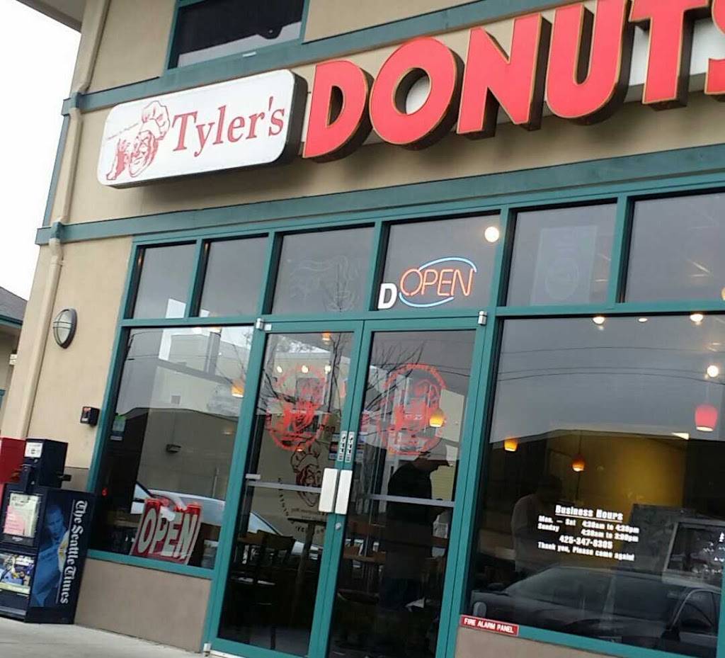 Tylers Donut House | bakery | 11108 Evergreen Way # D, Everett, WA 98204, USA | 4253478305 OR +1 425-347-8305