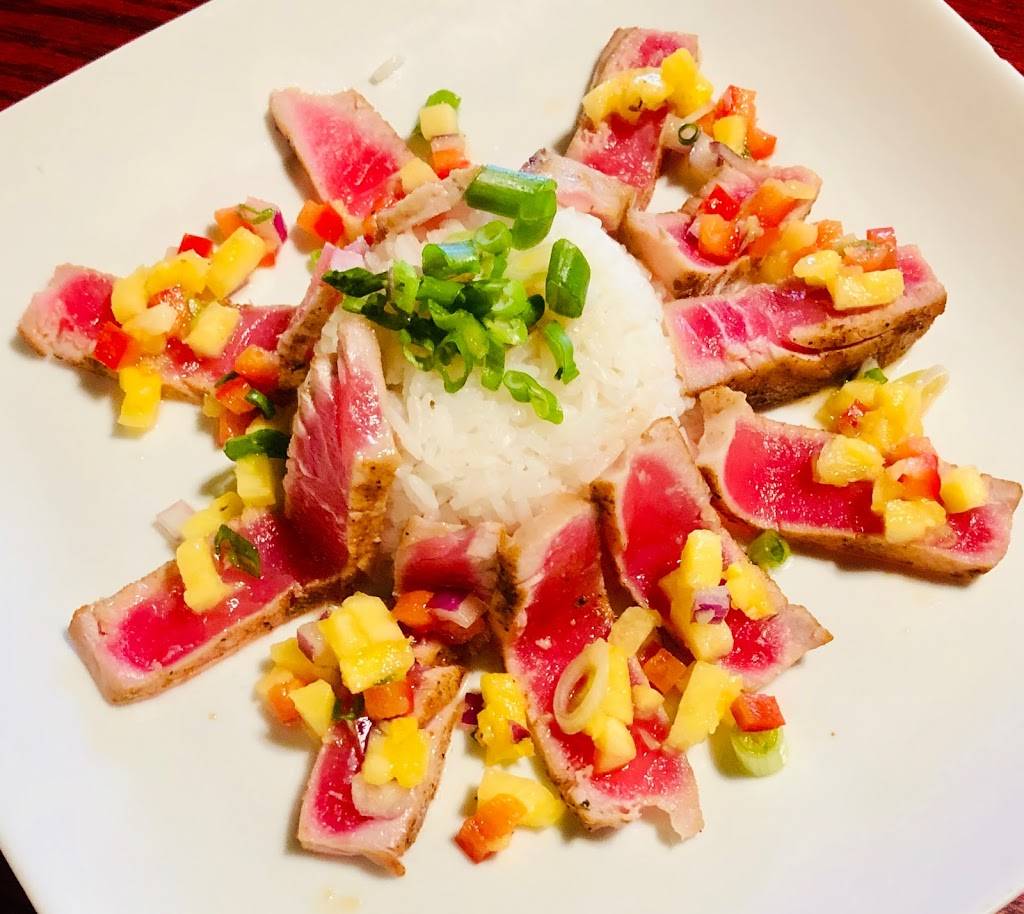 Rendezvous | restaurant | 206 Village Square, Loudon, TN 37774, USA | 8656576300 OR +1 865-657-6300