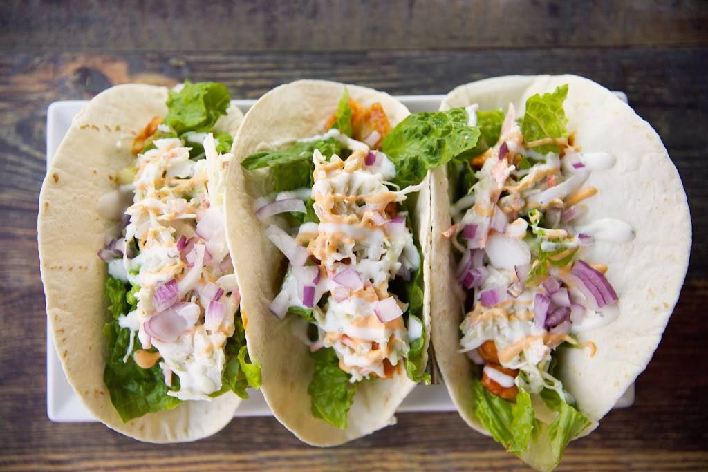 Bonchon Korean Fried Chicken | restaurant | 1525 Lake Pointe Pkwy #100, Sugar Land, TX 77478, USA | 2813026900 OR +1 281-302-6900