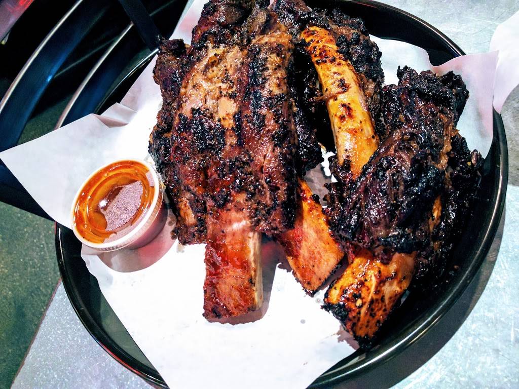 Phils BBQ | restaurant | 579 Grand Ave, San Marcos, CA 92078, USA | 7607591400 OR +1 760-759-1400