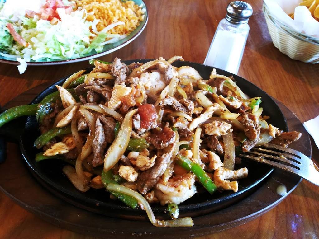 Amigos Mexican Grill | restaurant | 700 E King St, King, NC 27021, USA | 3369832020 OR +1 336-983-2020