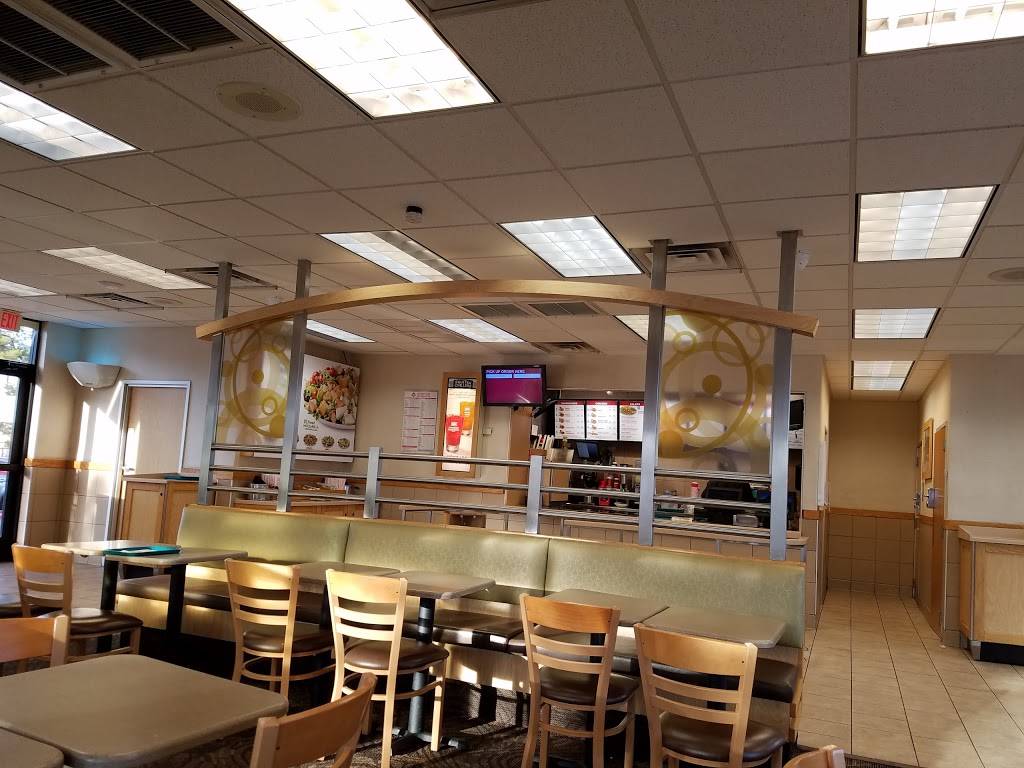 Wendys | restaurant | 1205 N Country Club Dr, Mesa, AZ 85201, USA | 4809640861 OR +1 480-964-0861